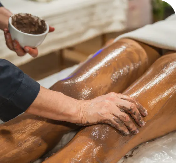 Ritual Amanecer en Calma Hammam: nutrición de la piel con arcillas naturales